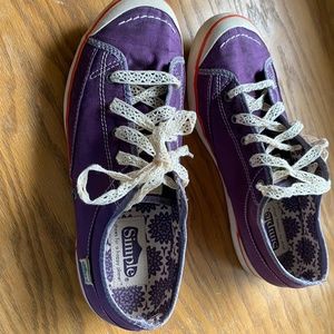 SIMPLE brand Eco Sneakers